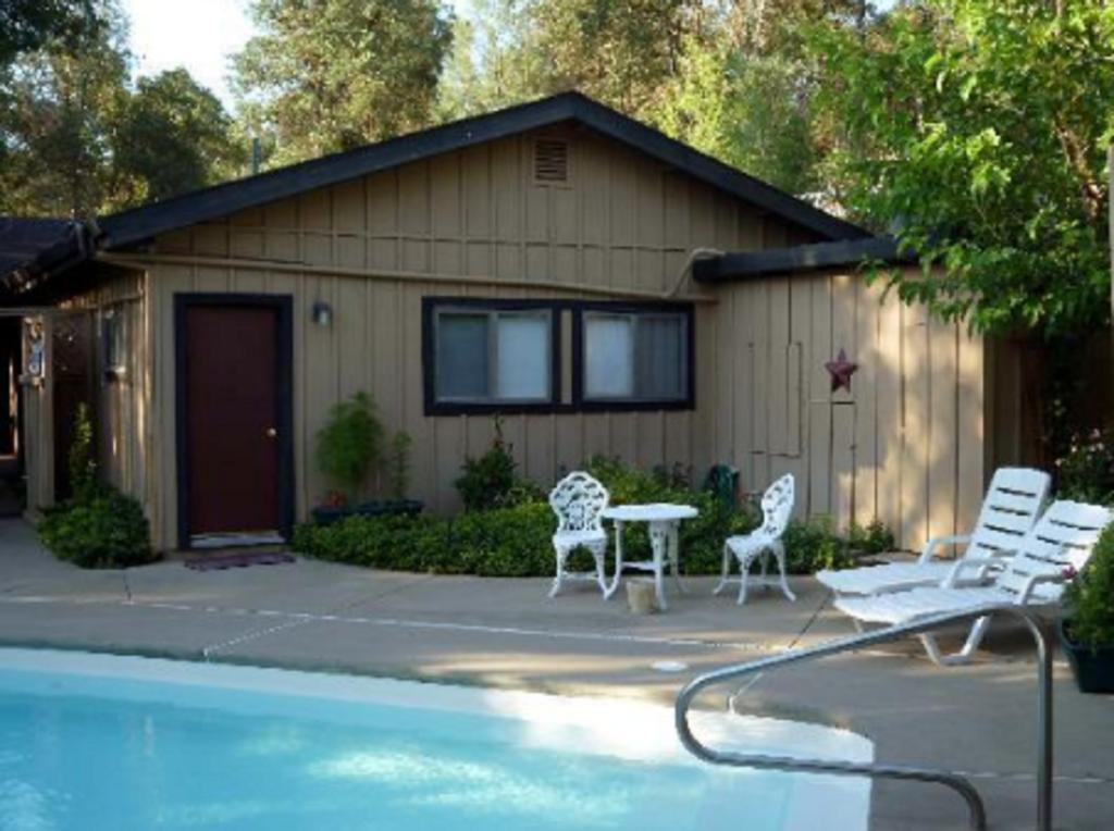 Yosemite Bed And Breakfast Mariposa Esterno foto