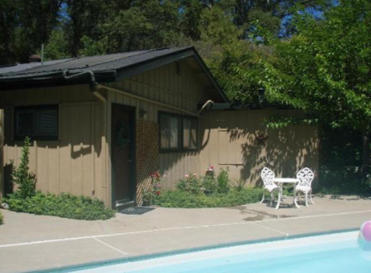 Yosemite Bed And Breakfast Mariposa Esterno foto